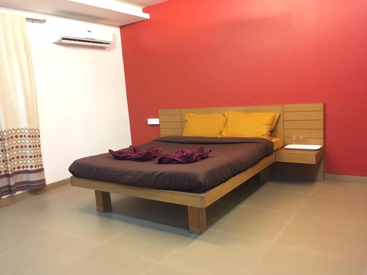 Surya Kiran Miramar Bed & Breakfast Panaji Eksteriør bilde