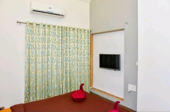 Surya Kiran Miramar Bed & Breakfast Panaji Eksteriør bilde
