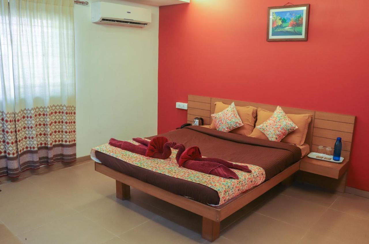 Surya Kiran Miramar Bed & Breakfast Panaji Eksteriør bilde